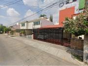 VENDO CASA EN BOSQUE DE LA VICTORIA, GDL JAL