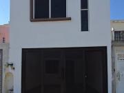 Vendo casa en Brisas del Pedregal, en León Gto