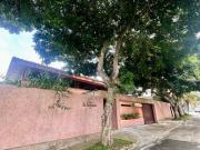 Vendo casa en calle cerrada 710m2 Alto Hatillo 4843