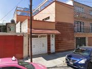VENDO CASA EN CASAS ALEMAN, GUSTAVO A. MADERO JUNTO LA...