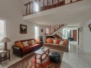 VENDO Casa EN CHORRILLOS 224M2