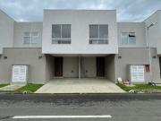 VENDO CASA EN CIUDAD COUNTRY CONJUNTO RESIDENCIAL COCLI