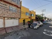 VENDO CASA EN COL. MARAVILLAS NEZAHUALCOYOTL