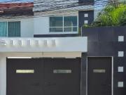 VENDO CASA EN COL OTILIO MONTAÑO CON TODOS LOS SERVICIOS
