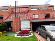 Vendo casa en conjunto cerrado en Colina Campestre Bogotá