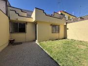 VENDO CASA EN CONJUNTO HABITACIONAL LOS VIVEROS,AVENIDA...