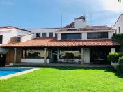 VENDO CASA EN CUERNAVACA EN FRACCIONAMIENTO ZONA DORADA