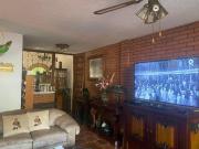 VENDO CASA EN CUERNAVACA, GRAN UBICACIÓN DELICIAS, USO...