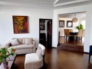Vendo casa en Cumbayá, sector Santa Inés, entre Colegio...