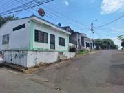 VENDO CASA EN EL BARRIO JORGE ELICER GAITAN DE LA CIUDAD...