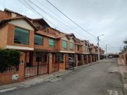 VENDO CASA EN EL CENTRO DE COTA