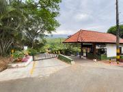 CORPORACION LA HERRADURA II CONDOMINIO EL GIRASOL I,...