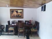 VENDO CASA EN EL SILENCIO CON APARTAMENTO EN ELSEGUNDO...