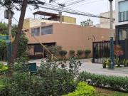 Vendo Casa en esquina en la Urb. La Arborada Ideal para...