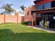 Vendo casa en esquina en Molina Vieja La Molina