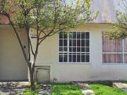 VENDO CASA EN FRACC LOS LAURELES XOCHITEPEC MORELOS