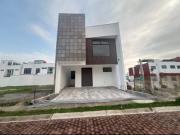 VENDO CASA EN FRACCIONAMIENTO LA ANTIGUA CEMENTERA PUEBLA