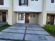 VENDO CASA EN FRACCIONAMIENTO RESIDENCIAL ARRAS NORTE,...