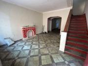 VENDO CASA EN INTERIOR UBICADA EN BREÑA