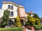 VENDO CASA EN IZCALLI CUAUHTEMOC, METEPEC CERCA GALERIAS...