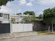 VENDO CASA EN JARDINES DE SAN MATEO, NAUCALPAN JUNTO...