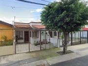 VENDO CASA EN JARDINES DEL VALLE, ZAPOPAN JUNTO COLEGIO...