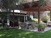 Vendo casa en la planicie, con piscina y jardin