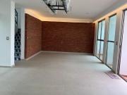 Vendo casa en la VI Secc. de Lomas Verdes
