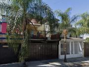 VENDO CASA EN LAGOS DE ORIENTE, GUADALAJARA CERCA PLAZA...