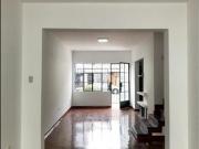 VENDO CASA EN LINCE LÍMITE CON SAN ISIDRO