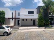 Vendo Casa en Lomas de Angelopolis, Cluster 222 por la...