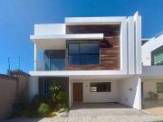 VENDO CASA EN LOMAS DE ANGELÓPOLIS PUEBLA, SAN ANDRÉS...