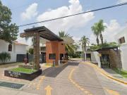 VENDO CASA EN PARQUE DE LA CASTELLANA, ZAPOPAN JUNTO...