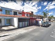 VENDO CASA EN PARQUES DE TESISTÁN, ZAPOPAN JAL