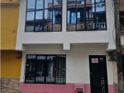 VENDO CASA EN PEREIRA