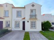 Vendo casa en privada con seguridad 24x 7 en el refugio...