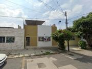 VENDO CASA EN QUINTA VELARDE, GUADALAJARA CERCA CATEDRAL...