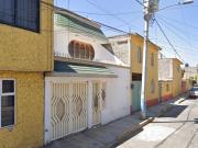 vendo casa en remate bancario cerca de periferico y...