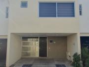 Vendo Casa en Residencial Santa Margarita Zapopan