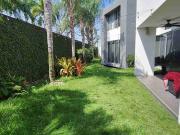 VENDO CASA EN SAMBORONDON KM 3.5