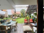 VENDO CASA EN SAN ISIDRO EXCELENTE ZONA