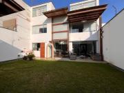 VENDO CASA EN SURCO CERCA AL TRIGAL