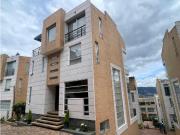VENDO CASA EN TORRELADERA BOGOT IC