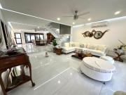 Vendo Casa en V?a Cumbres. 400m2. 5 Rec. Alberca privada...