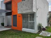 VENDO CASA EN VALLE DORADO CON USO DE SUELO CONSULTORIO,...