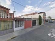 VENDO CASA EN VILLA DE LAS FLORES COACALCO
