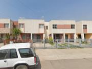 VENDO CASA EN VILLA FONTANA, TLAQUEPAQUE CERCA...