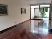 Vendo Casa En Zona Centrica De La Molina