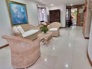 VENDO CASA LOMA ESCOBERO ENVIGADO 2 ALCOBAS 5 BAÑOS...