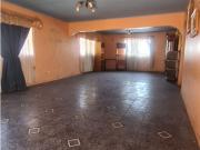 VENDO CASA ESQUINA DE TRES PISOS EN EL SECTOR NORTE DE...